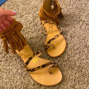 Boutique sandals